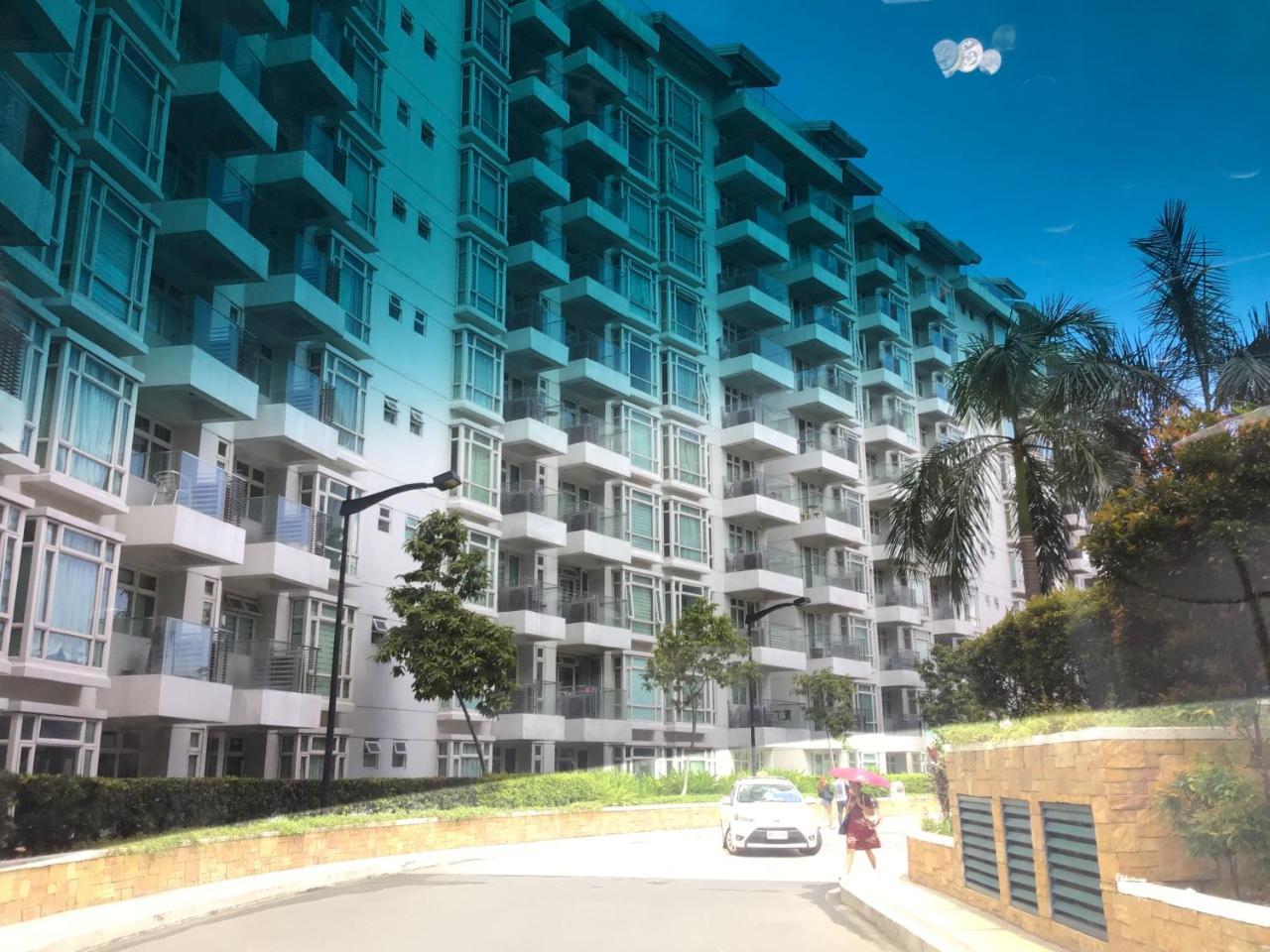 Condo At Parkside Villas Across The Airport Manille Extérieur photo